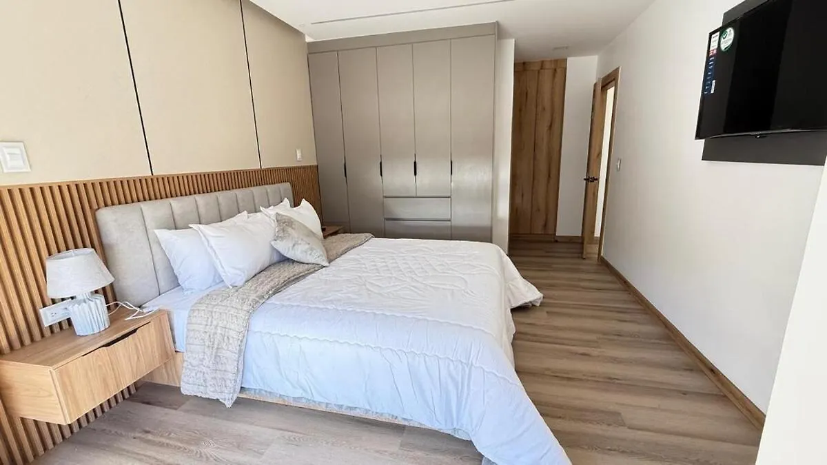 Lägenhet Suite Moderna A Estrenar En El Corazon De Cuenca